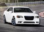 Chrysler 300C SRT8 2011 года